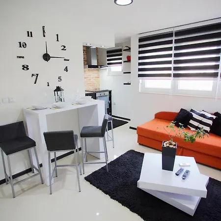 Apartment Mokaa