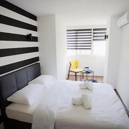 Mokaa Apartment